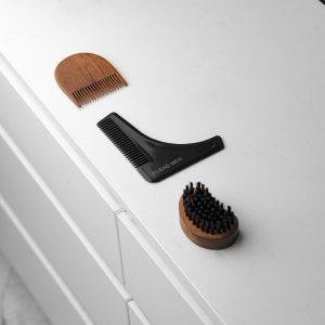 Daily Care Beard Grooming Kit | 3-Piece Beard Brush, Comb & Shaper – TreasureStash