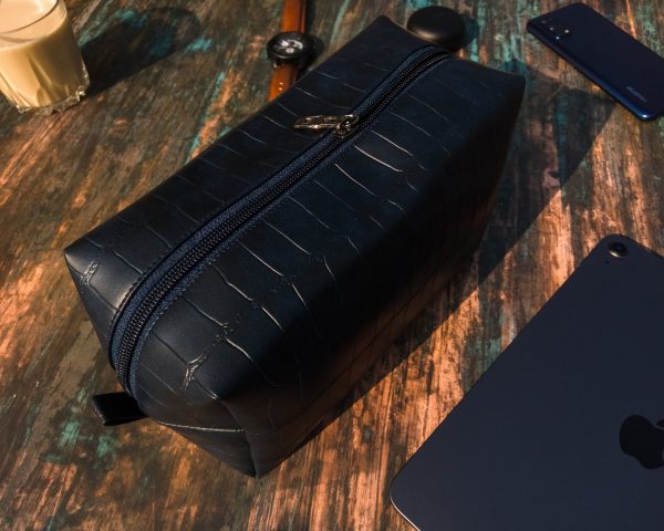 Travel Toiletry Kit Bag | Navy Vegan Leather Organizer – TreasureStash
